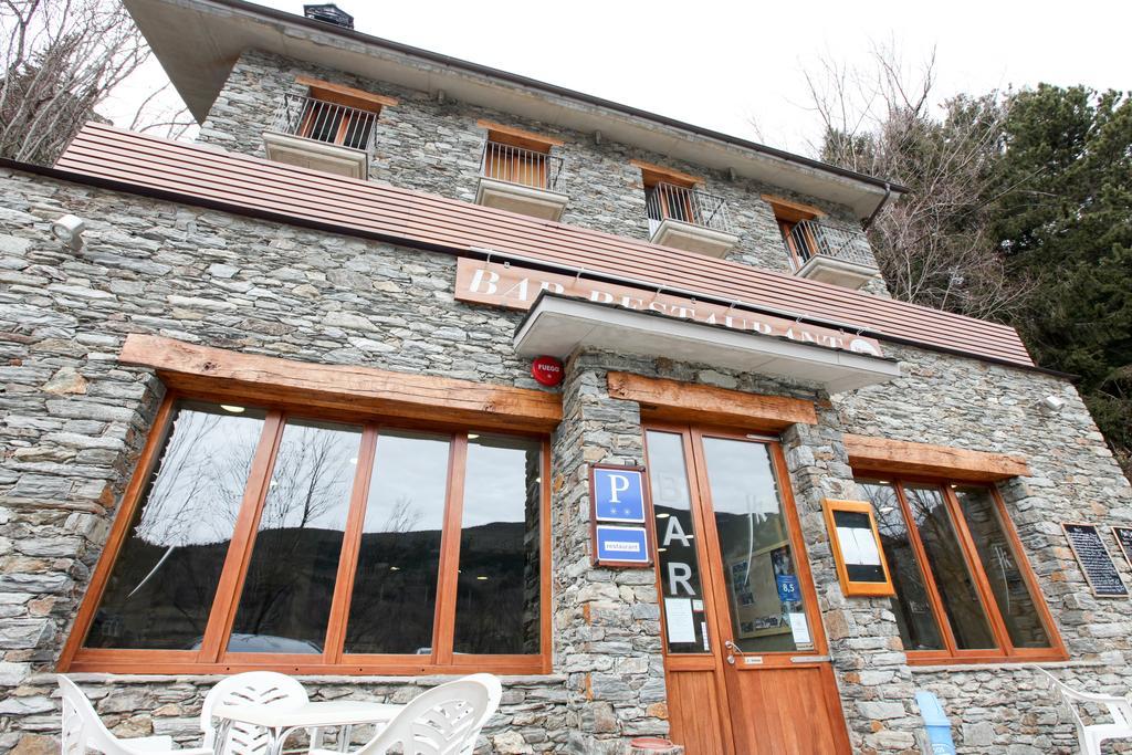 Hostal Les Roquetes Queralbs Exteriér fotografie